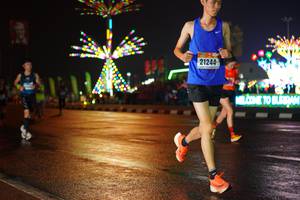 BIB: 21244
                            <button type="button" onclick="openModal(16201808)" class="btn btn-primary btn-sm float-right btn-popup" data-toggle="modal" data-target=".modal-high-quality">
                        <i class="fas fa-shopping-cart"></i> Add to Cart
                    </button>
                                            <button type="button" onclick="isThisMe(16201808, true)" class="btn btn-success btn-sm float-right btn-popup btn-isme hidden" data-toggle="tooltip" data-placement="bottom" title="นี่คือรูปของคุณใช่ไหม คลิกที่นี่เพื่อเอาเข้าอัลบั้ม">
                        <i class="fas fa-plus"></i> Add to album
                    </button>
                    <button type="button" onclick="isThisMe(16201808, false)" class="btn btn-warning btn-sm float-right btn-popup btn-isnotme hidden">
                        <i class="fas fa-ban"></i> Remove from album
                    </button>